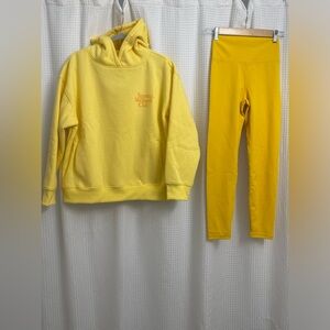 WILO Yellow Hoodie and Leggings Set ( butter Yellow) Size Small